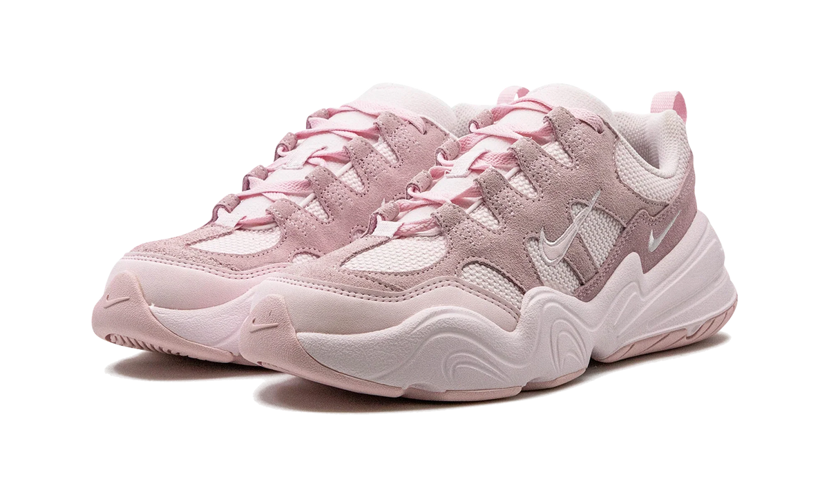 Nike Tech Hera Pearl Pink