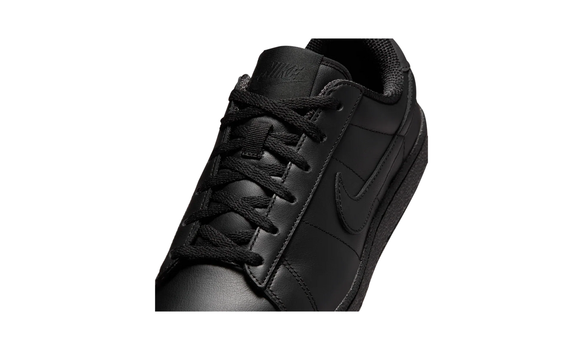 Nike Tennis Classic Triple Black