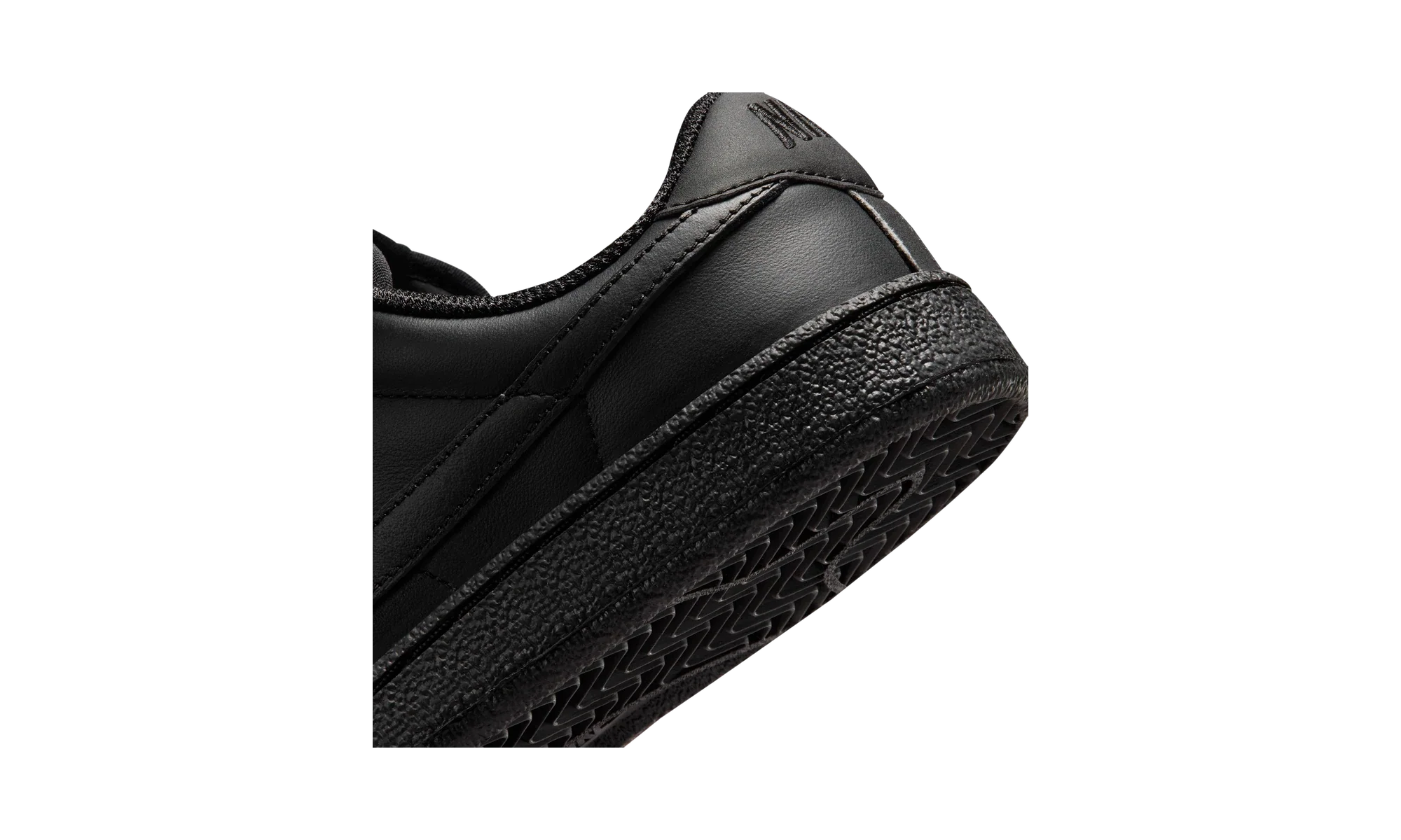 Nike Tennis Classic Triple Black