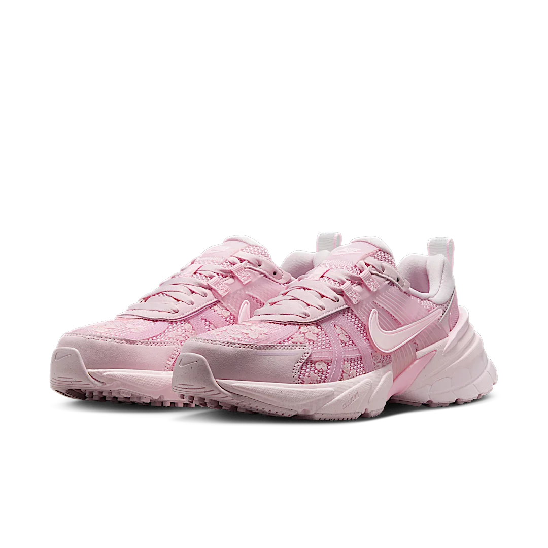 Nike V2K Run Pink Foam Arctic Pink
