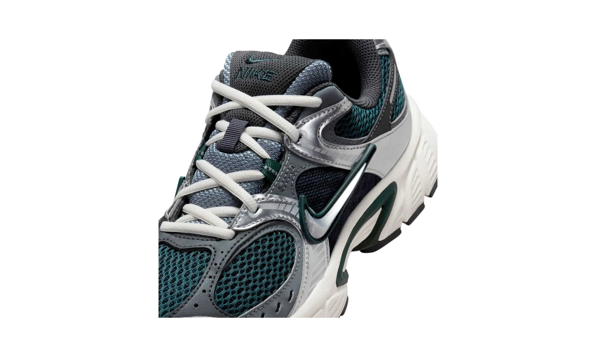Nike V5 RNR Seaweed Metallic Silver