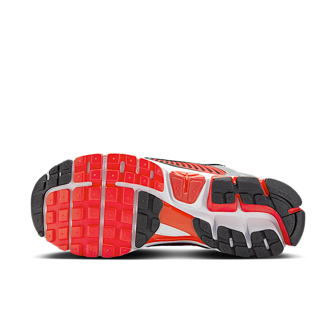 Nike Air Zoom Vomero 5 Bright Crimson Metallic Silver, Bright Crimson/Metallic Silver/Black (FJ4151-005)