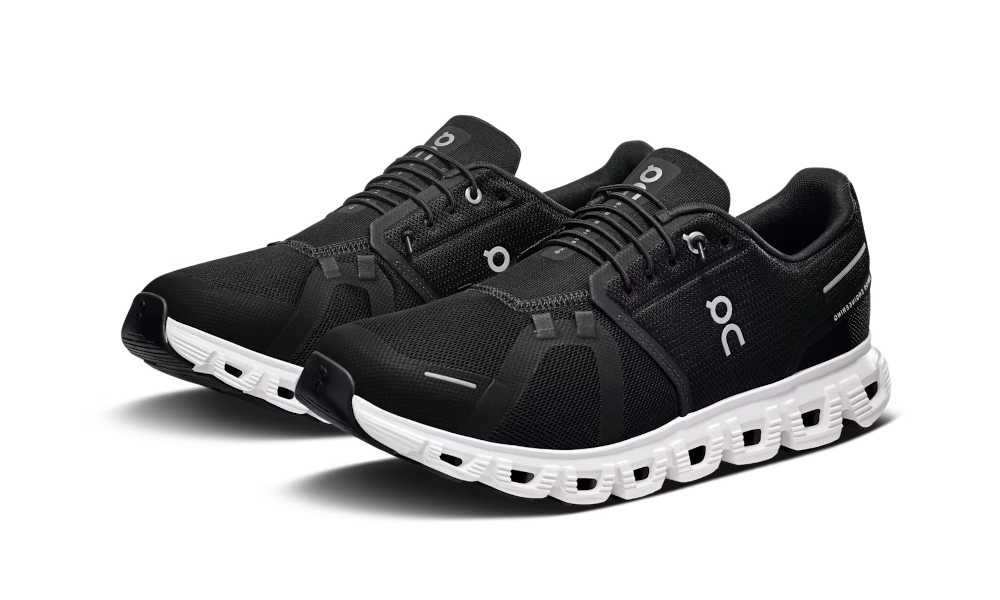 On Running Cloud 6 Black White
