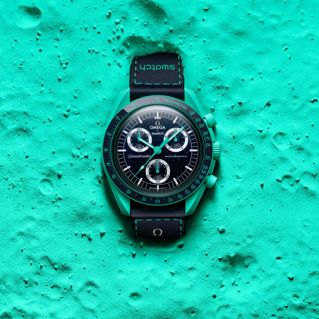 Swatch x Omega Bioceramic Moonswatch Mission On Earth Polar Lights SO33L103
