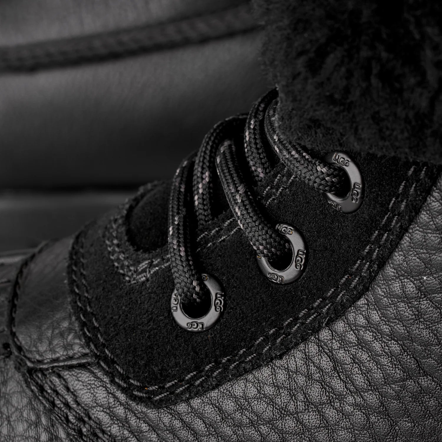 UGG Adirondack Boot XXV Black, Black (1170591-BLK)