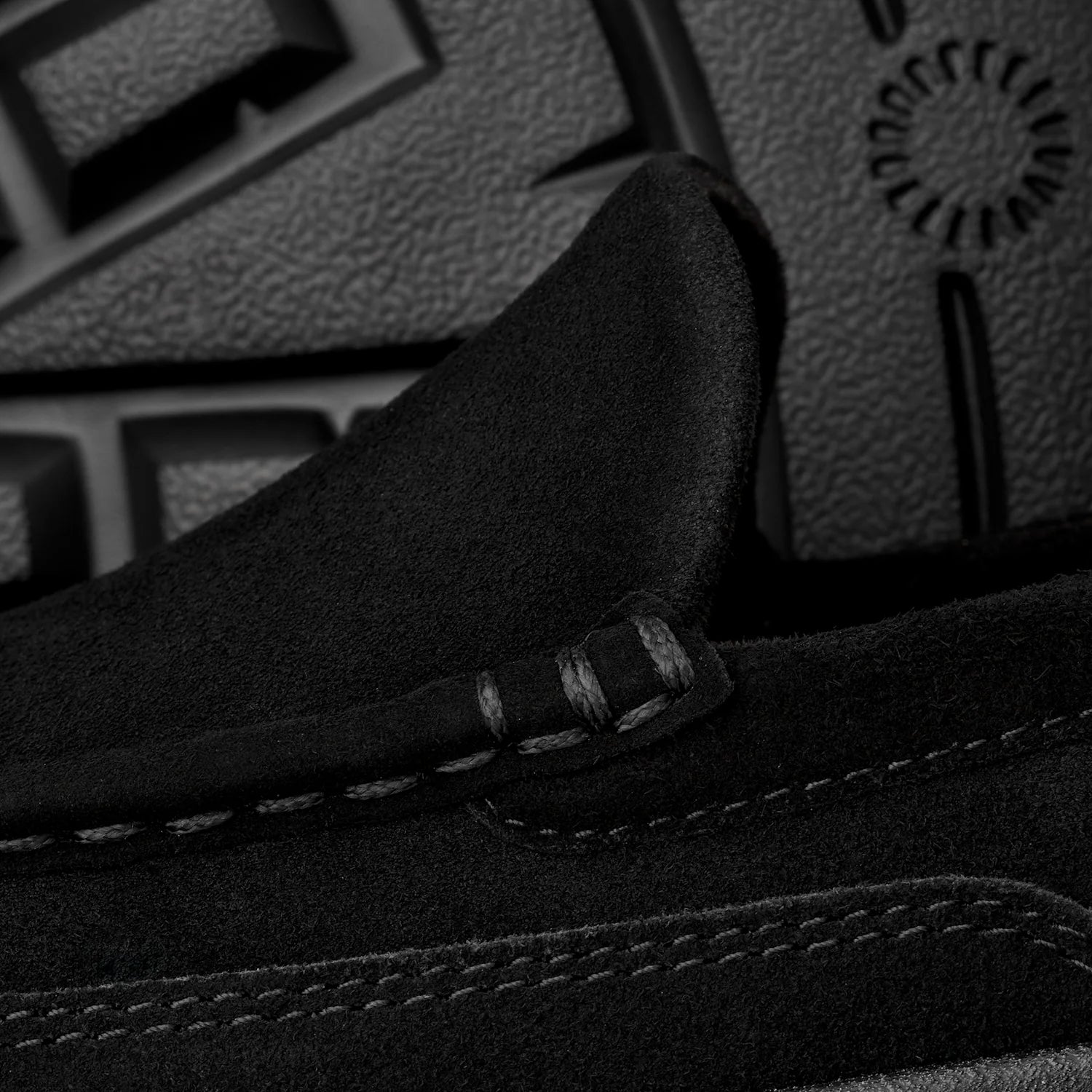 UGG Ascot Lug Black, Black (1172691-BLK)