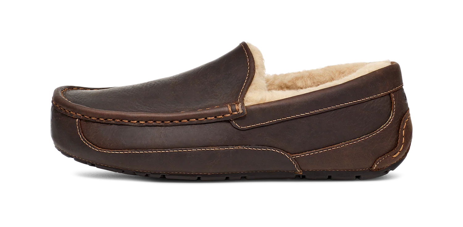 UGG Ascot Matte Slipper Tan, Tan (1103889-TAN)