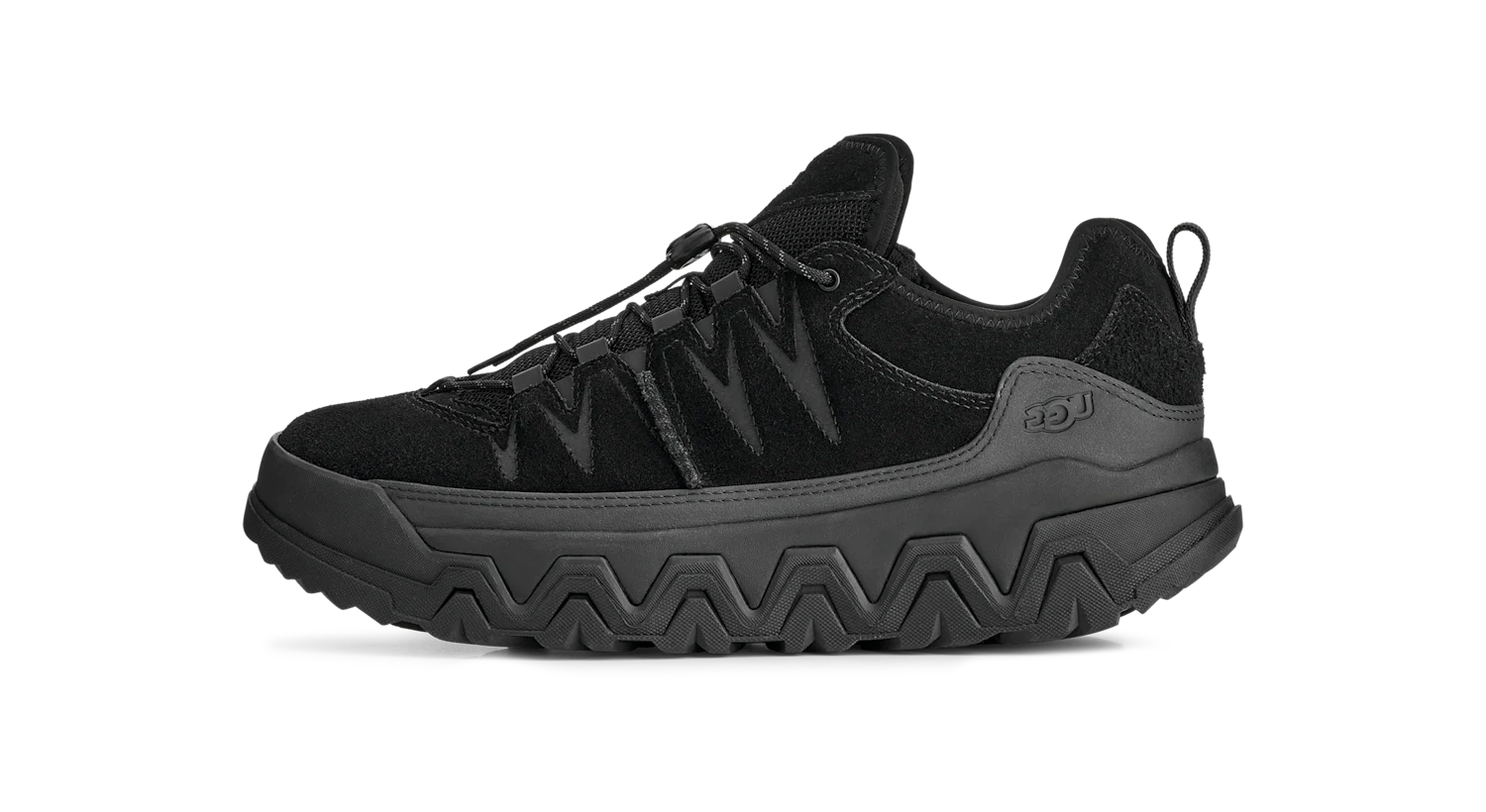 UGG CapTrail Low Black, Black (1158252-BLK)