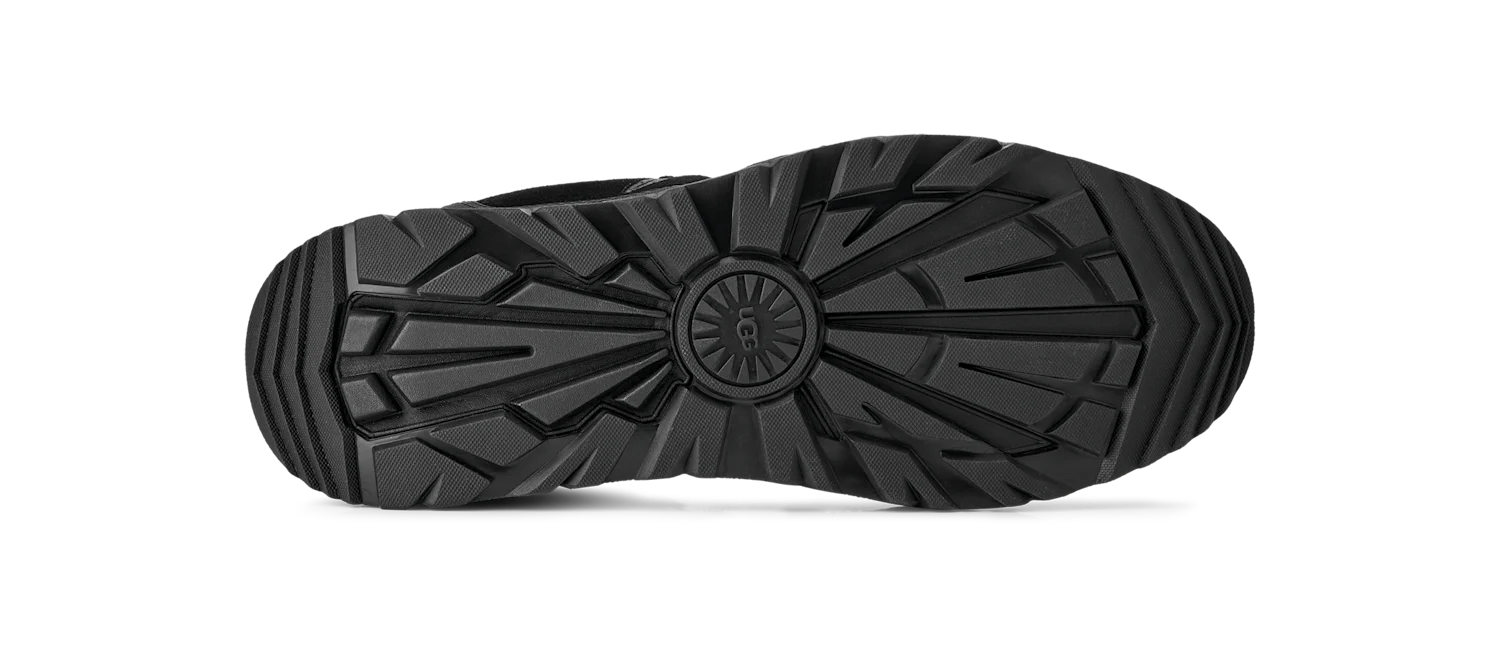 UGG CapTrail Low Black, Black (1158252-BLK)