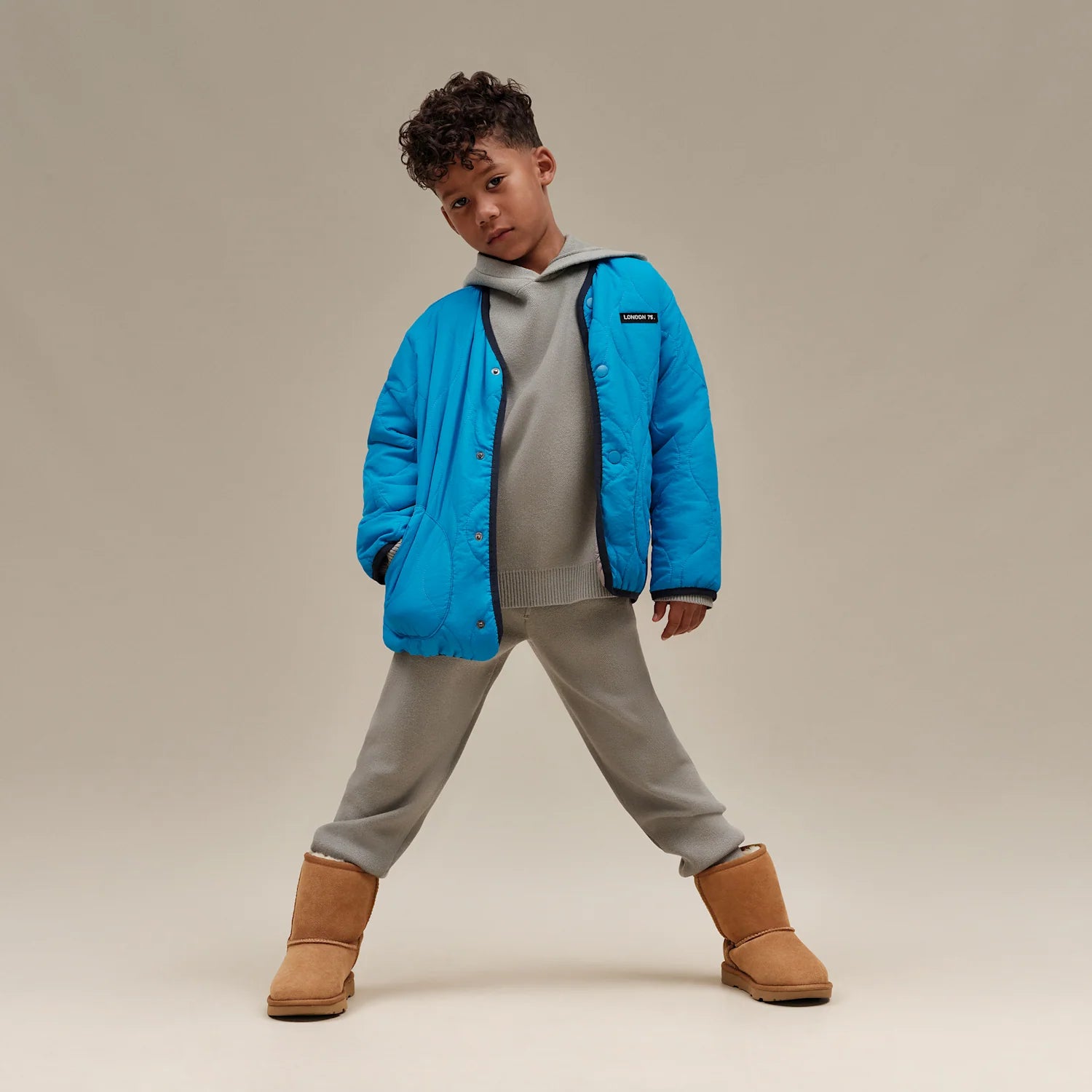 UGG Classic II Boot Chestnut (Kids), Chestnut (1017703K-CHE)