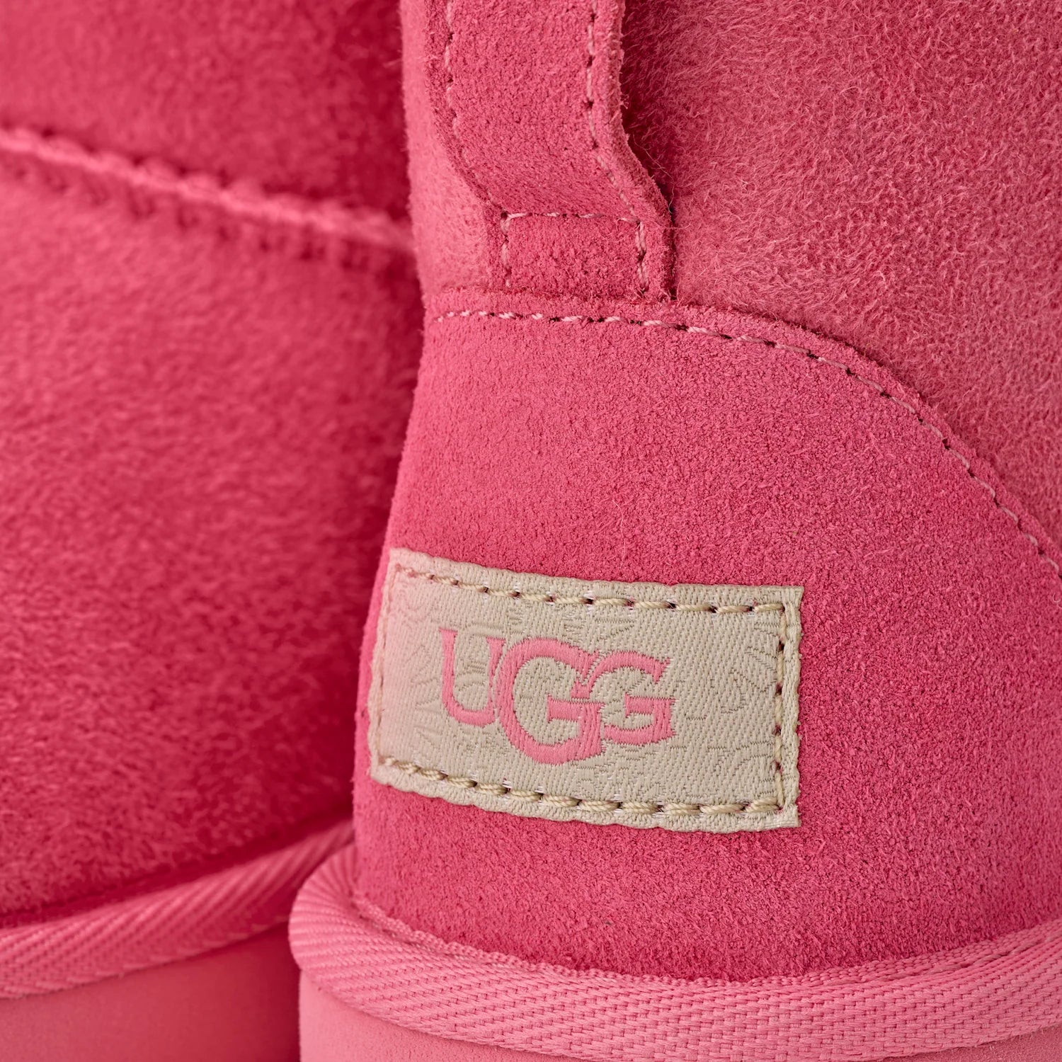 UGG Classic II Mini Boot Pink Bloom (Kids), Pink Bloom (1017715K-PBLM)