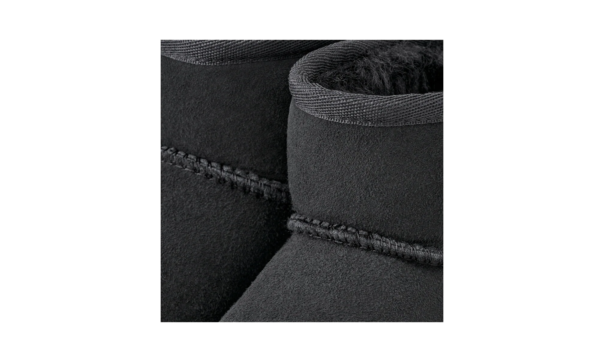 UGG Classic Mini II Boot Black (Toddler)
