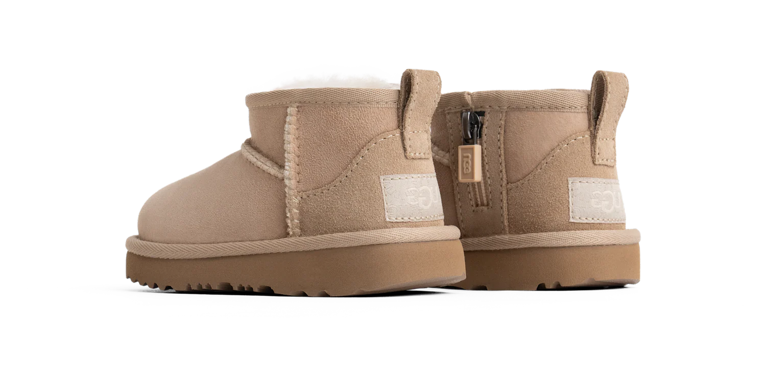 UGG Classic Ultra Mini Boot Sand (Toddler), Sand (1130750T-SAN)