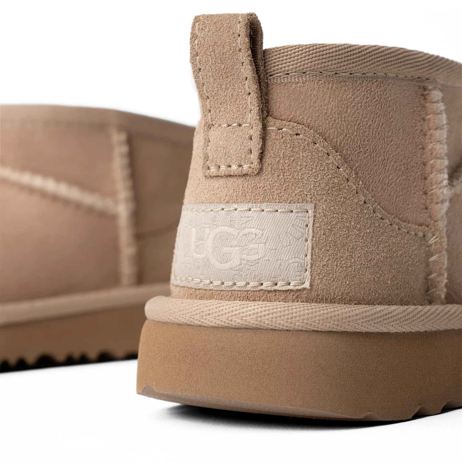 UGG Classic Ultra Mini Boot Sand (Toddler), Sand (1130750T-SAN)