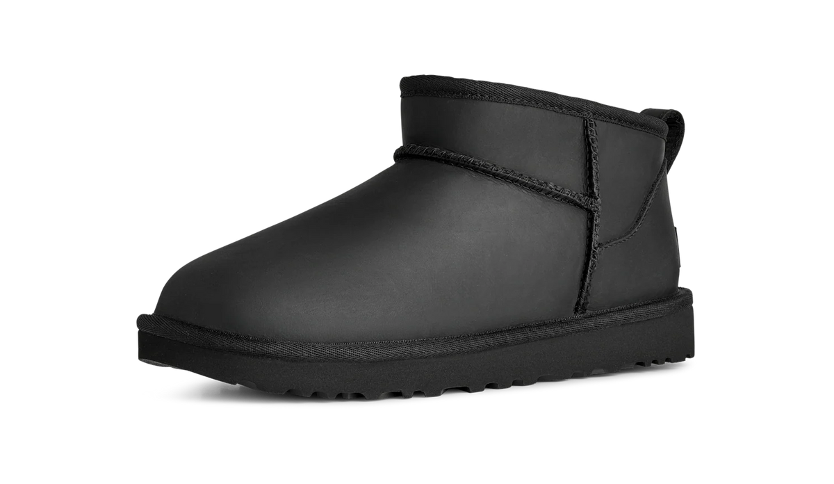UGG Classic Ultra Mini Leather Boot Black
