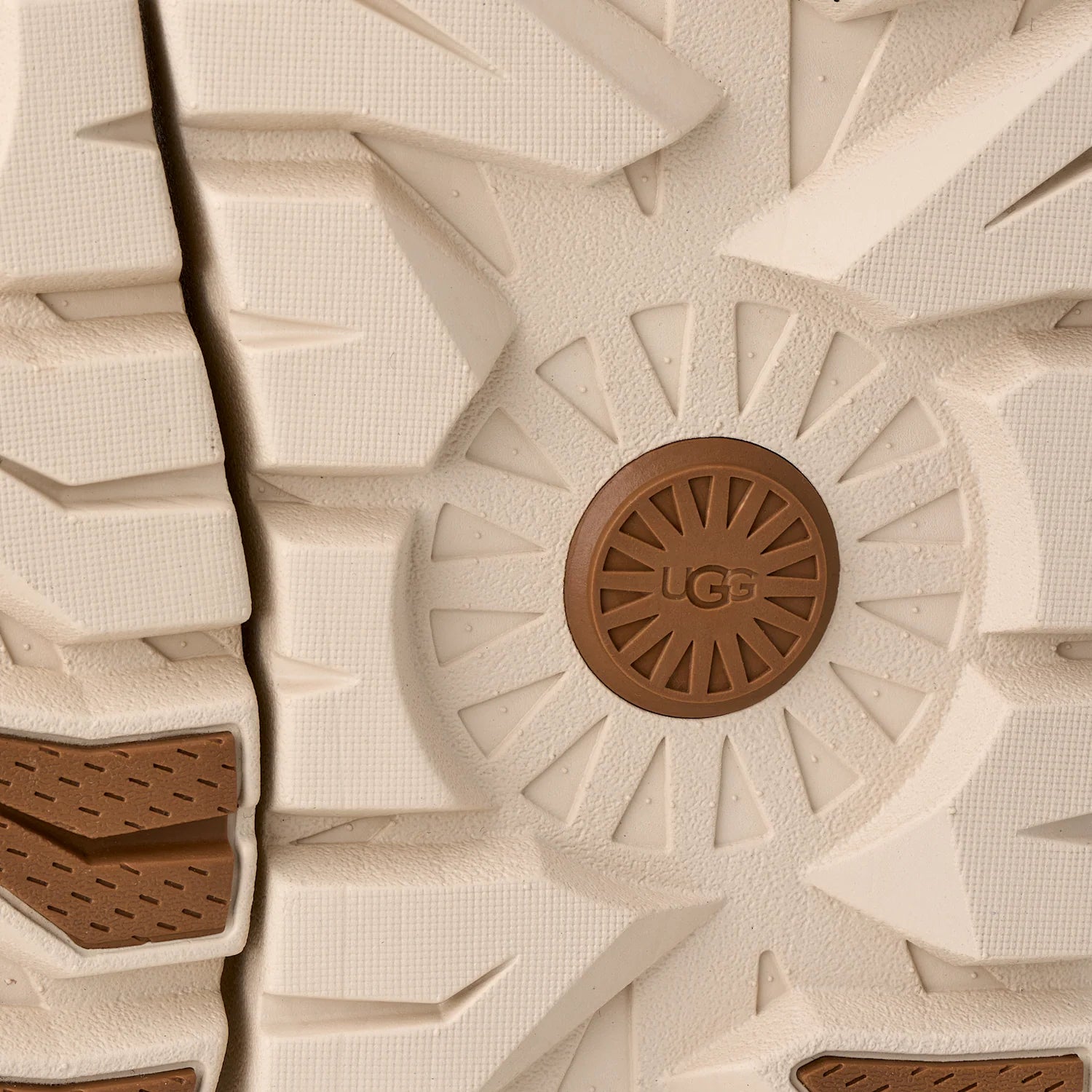 UGG Classic Ultra Mini Weather Hybrid Boot Chestnut Whitecap, Chestnut/Whitecap (1174196-CWTC)