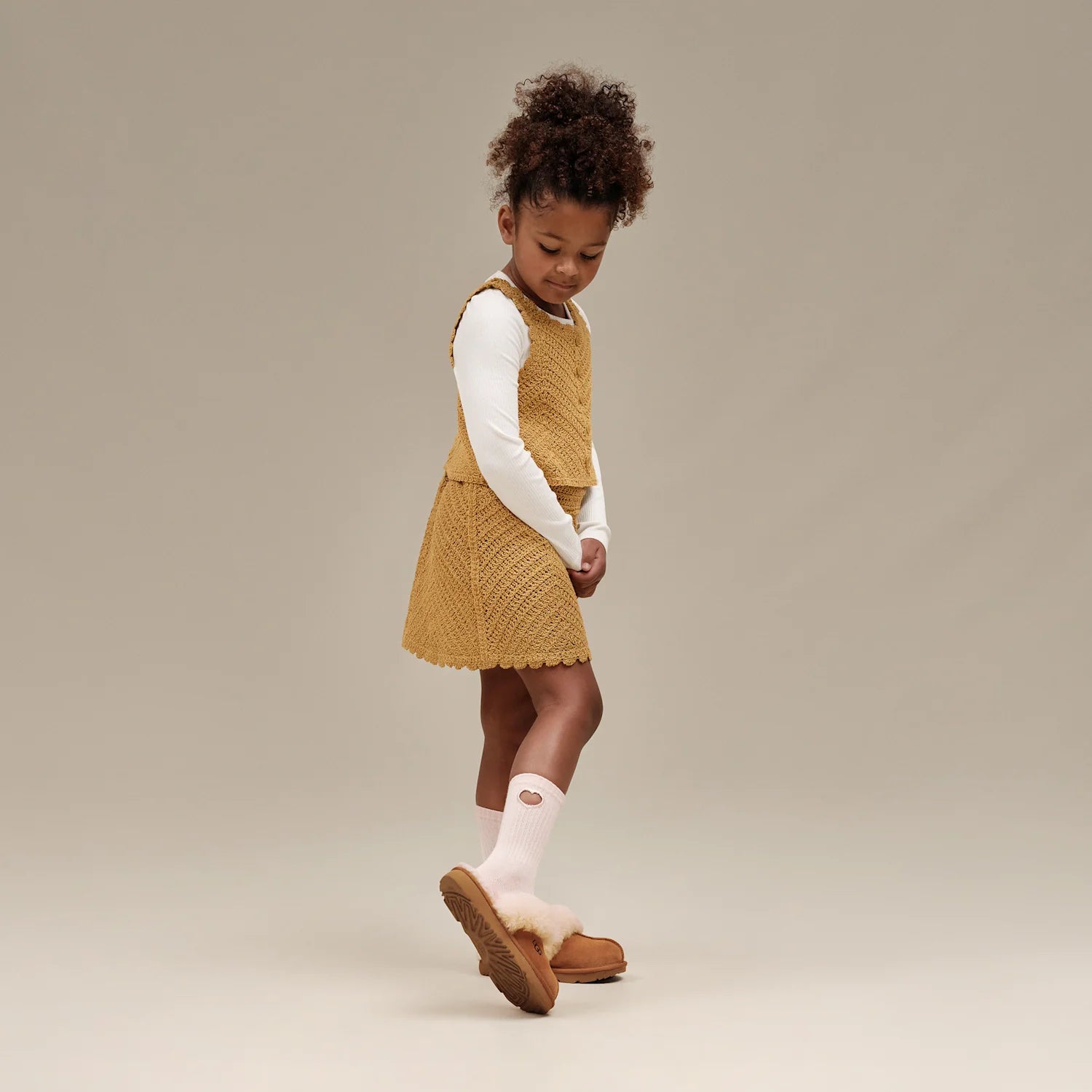 UGG Cozy II Slipper Chestnut (Kids), Chestnut (1019065K-CHE)