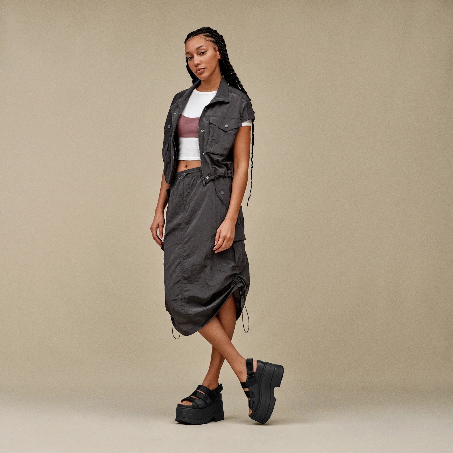 UGG GoldenRise Platform Sandals Black, Black (1167431-BLK)