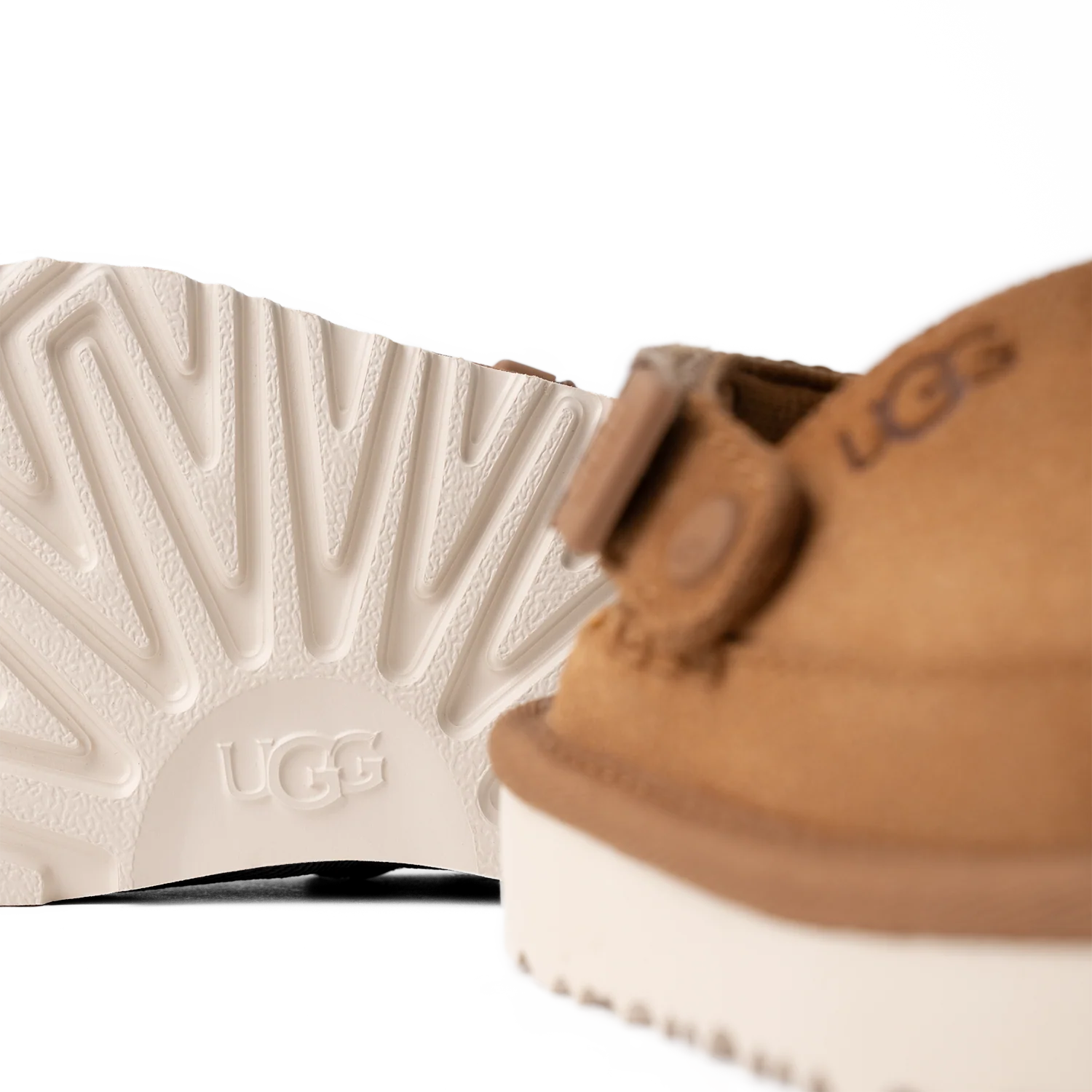 UGG Goldenstar Clog Chestnut (Toddler), Chestnut (1159770T-CHE)