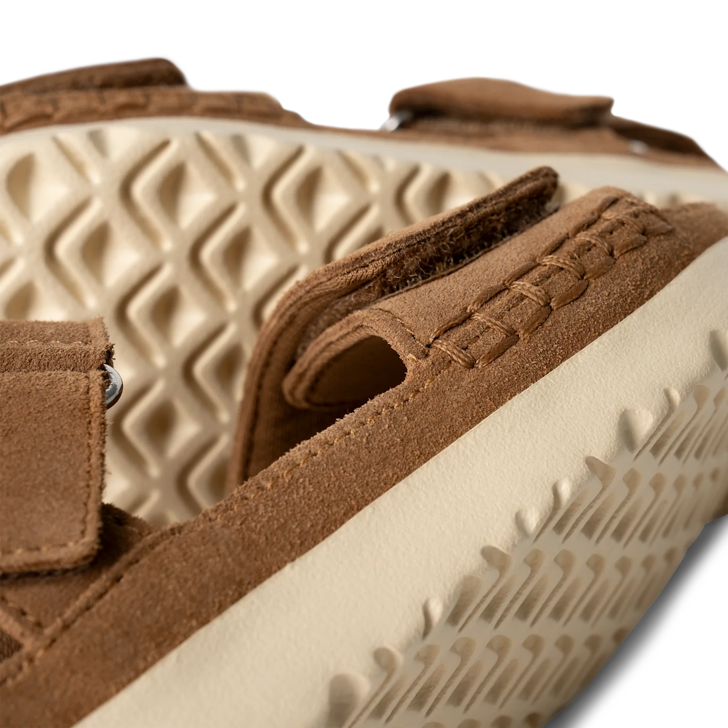 UGG Goldenstar Sandal Chestnut (Kids), Chestnut (1136539K-CHE)