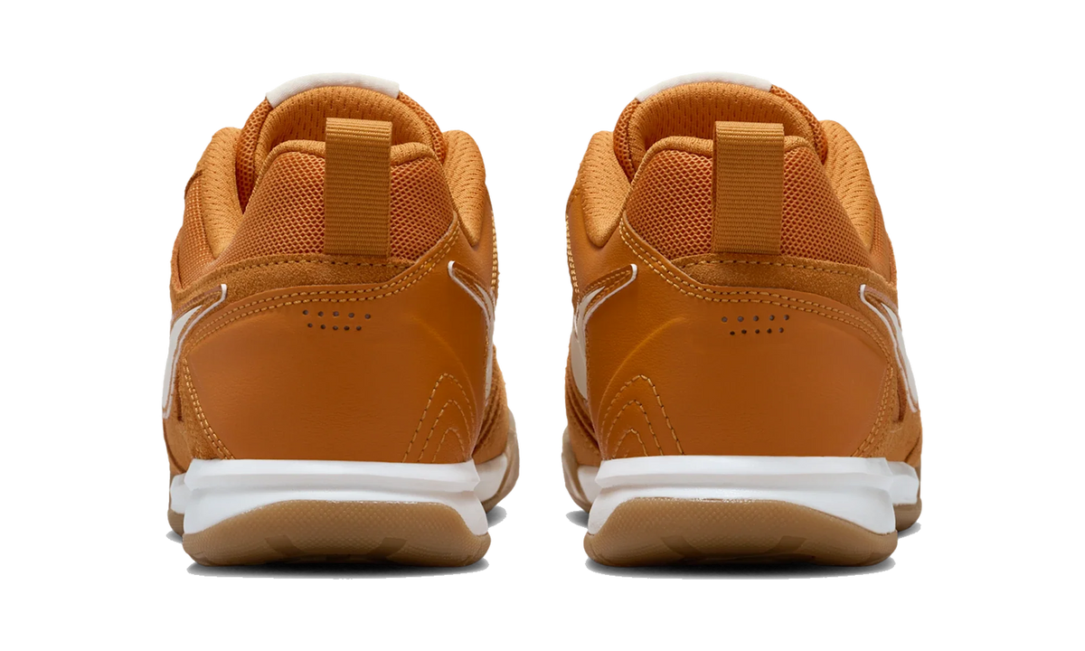 Nike Gato Monarch/Gum Light Brown/Soft Pearl