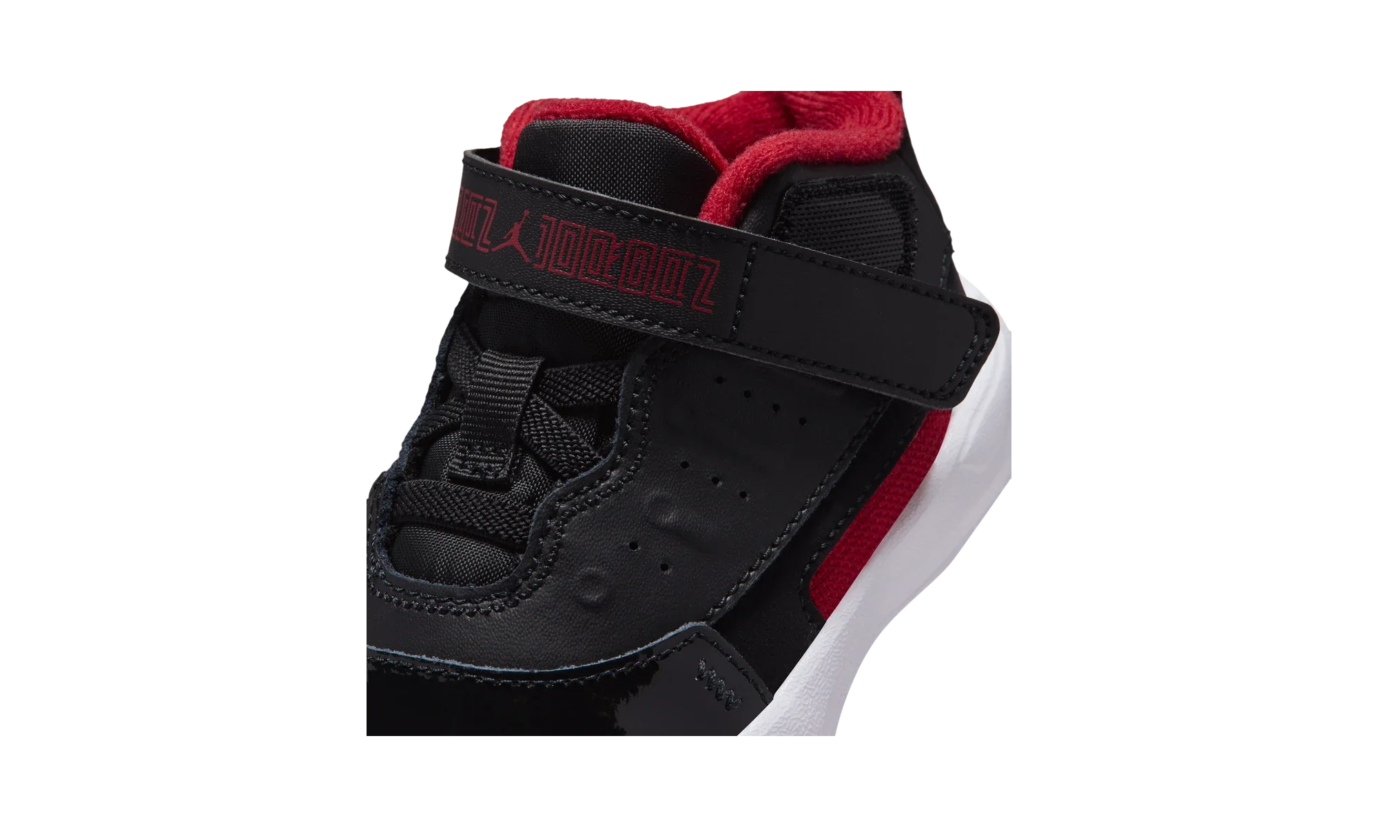 Air Jordan Max Aura 7 Black/White/Varsity Red
