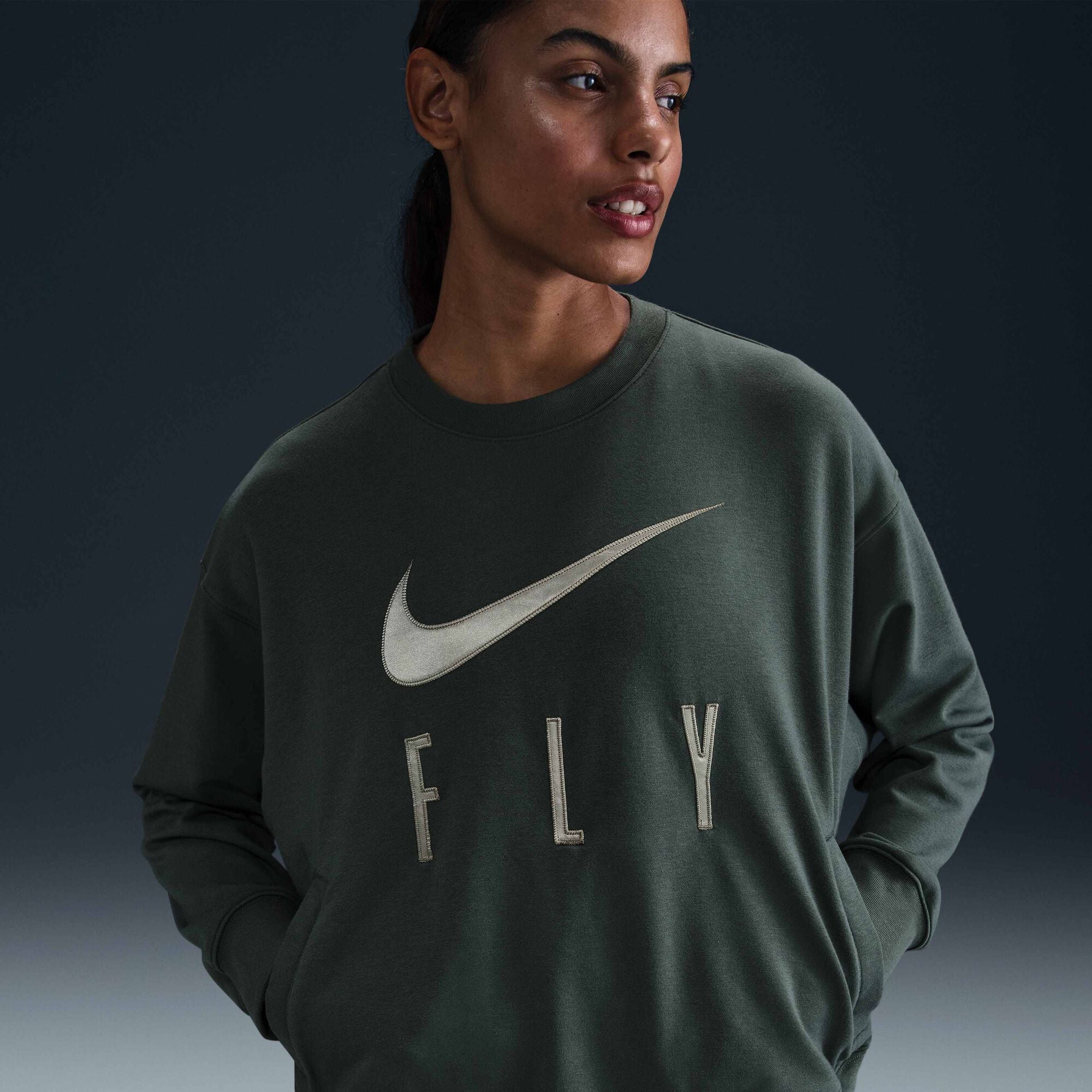 Nike Swoosh Fly Dri-FIT French Terry Crew-Neck Basketball Sweatshirt Vintage Green/Jade Horizon/W...