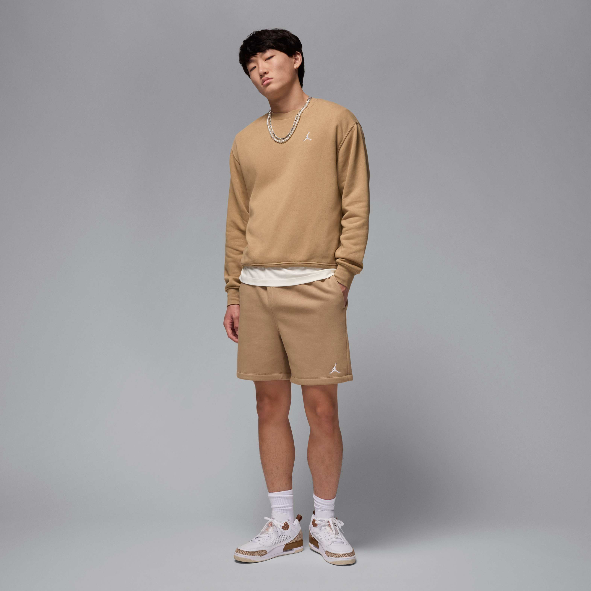 Air Jordan Brooklyn Fleece Crew-Neck Sweatshirt Desert Camo/White