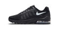 Nike Air Max Invigor Black/Wolf Grey