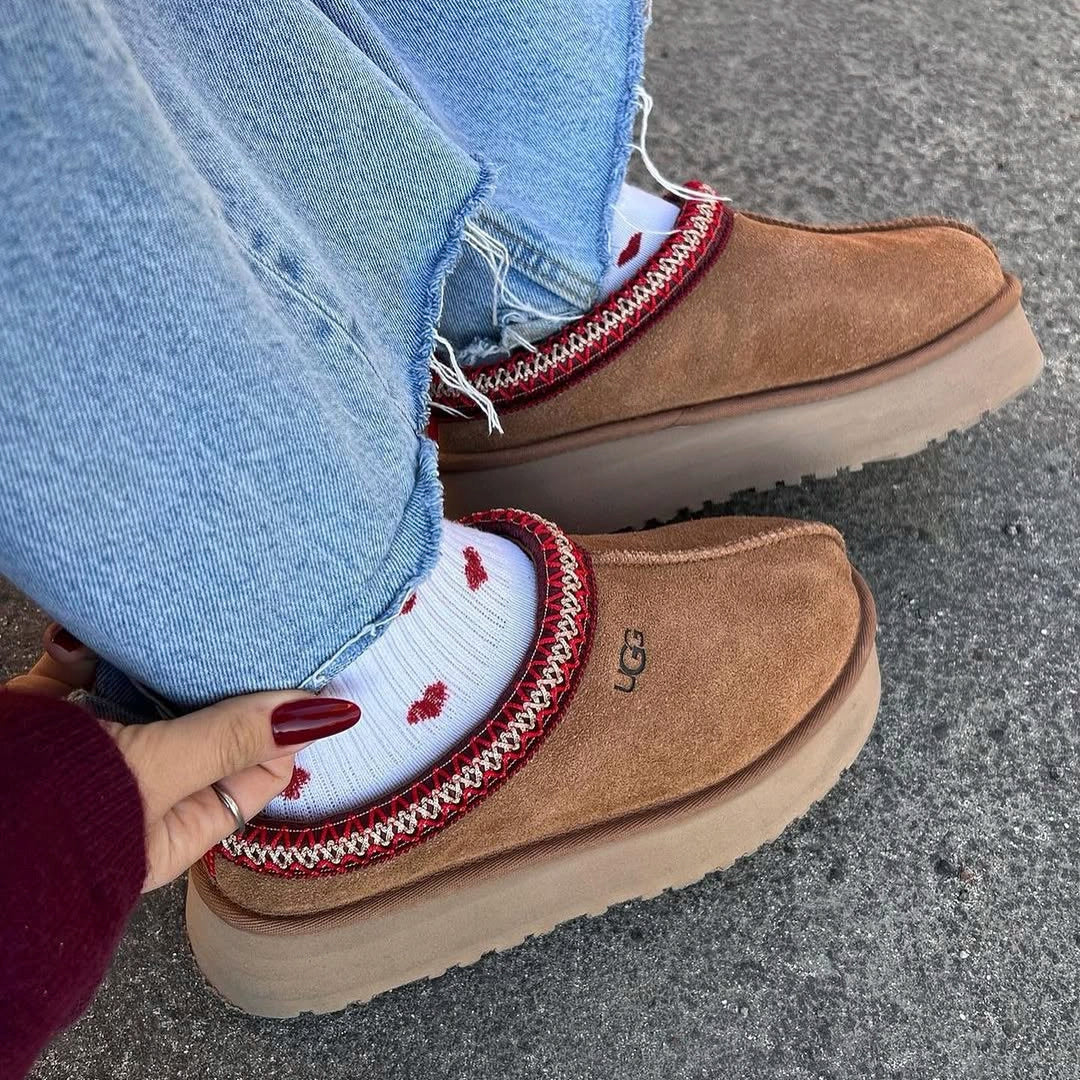 UGG Tazz Slipper Chestnut, Chestnut (1122553-CHE / 1174471-CHE)