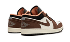 Air Jordan 1 Low Mocha, Light Chocolate/Crimson Bliss-Black-Sail (DC6991-200)