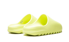 Adidas Yeezy Slide Glow Green (2022/2023 Restock), Glow Green/Glow Green/Glow Green (HQ6447)